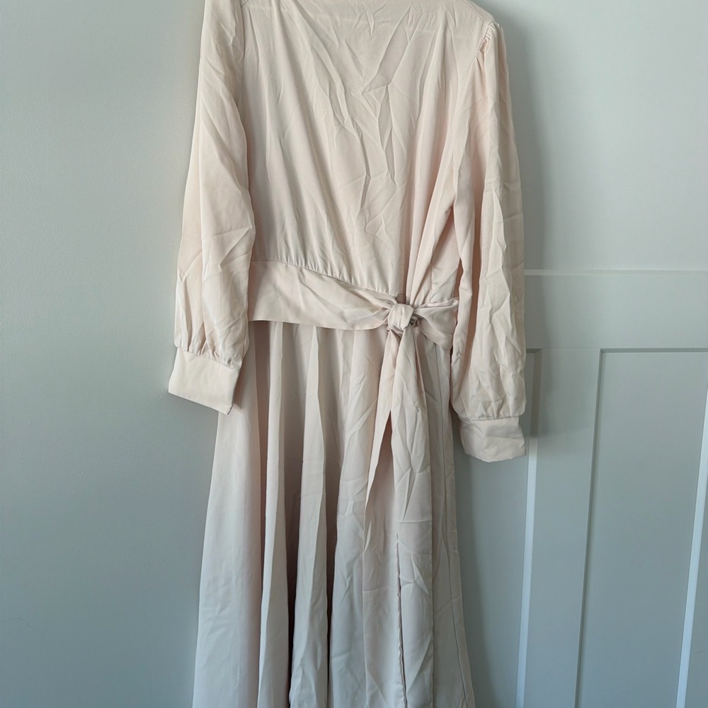 SHEIN Cream Long Sleeve Dress